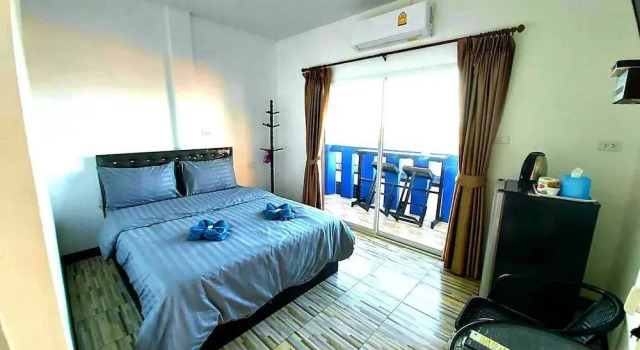 Oyo 1090 Neutron Bungalow, Book Hotel Ko Sichang Chonburi