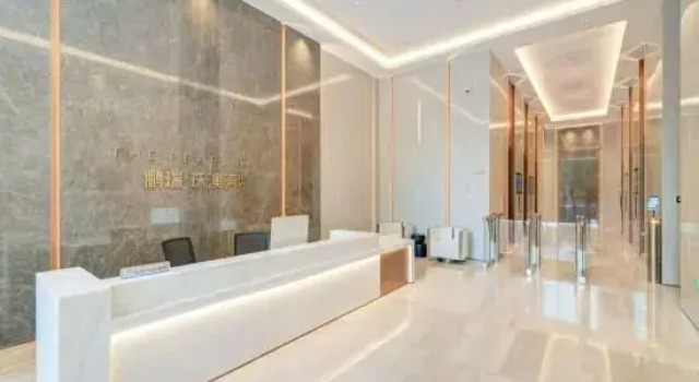Yingyi Light Luxury Apartment (Gongbei Port Fuhuali Store), Boek Appartement Hotels in Guangdong met parkeren, Parkeren
