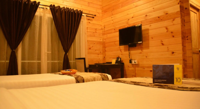 Двухместный номер Executive с балконом The Regalia Resort