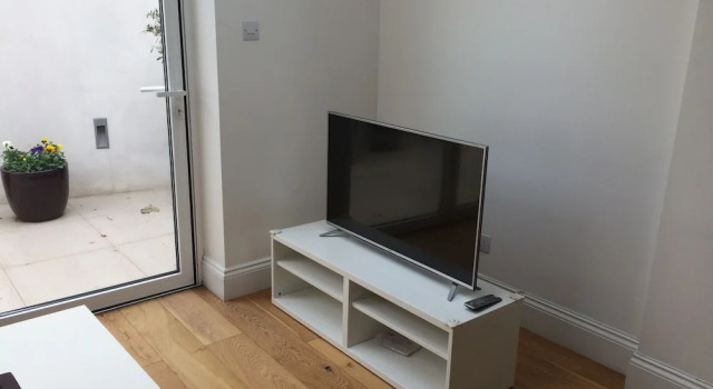 Stunning 2 Bedroom Apartment in Battersea, Забронировать Апартаменты/квартира Апартаменты Лондона, рядом с Центр искусства Battersea, Апартаменты/квартира