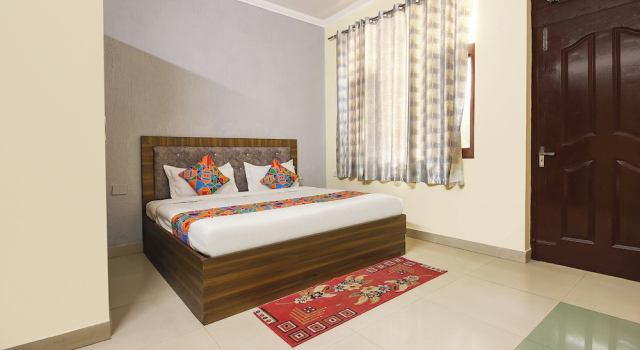 Номер Deluxe FabHotel 9 Palm