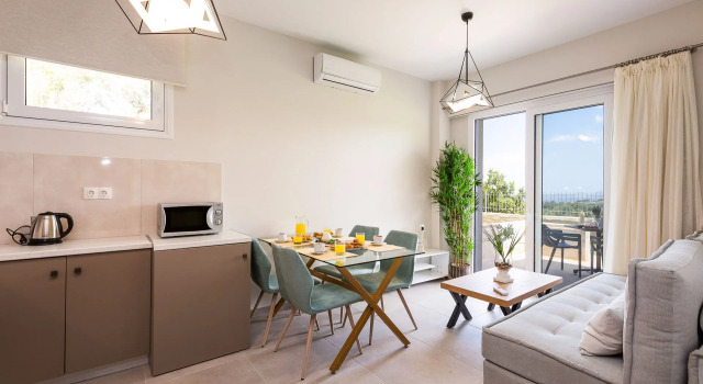 Апартаменты Цокольный этаж c 1 комнатой с видом на море Vigla Suites