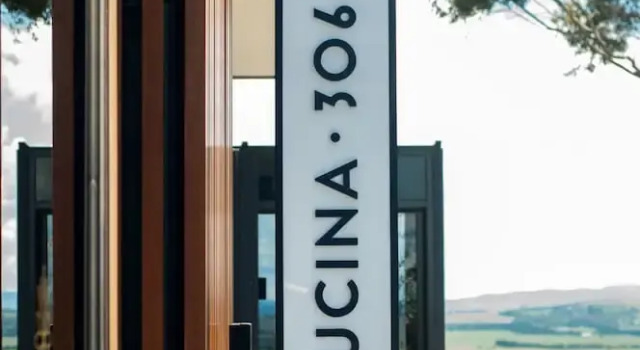Marnong Estate, Book Hotel Melbourne 