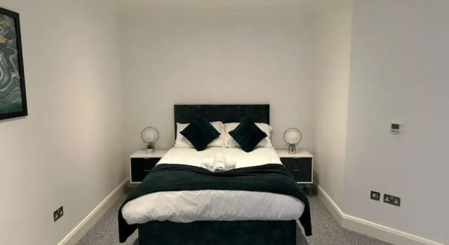 Апартаменты DH Aparthotels - Cromwell Apartment