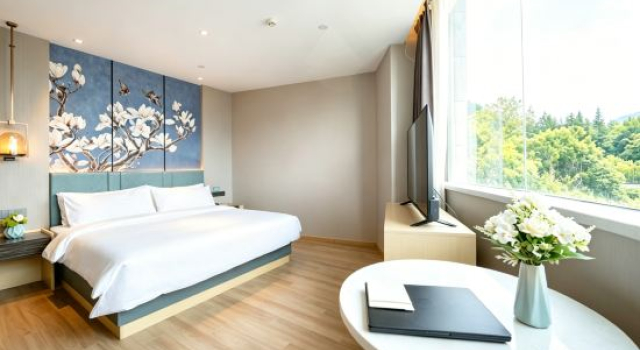 Люкс Magnotel Hotel (Tongxiang Puyuan)