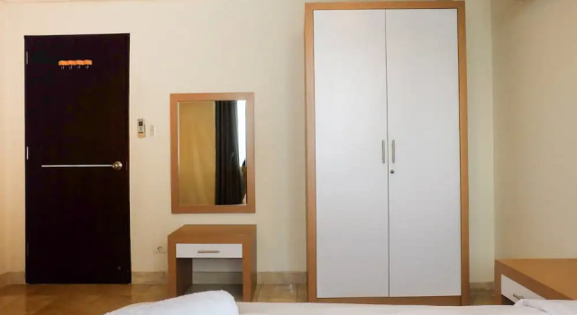 2 Bedroom Park Royale By Travelio, Забронировать Отель Тана Абанг Джакарта, рядом с Спортивный комплекс Gelora Bung Karno