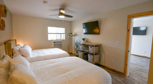 The Darmont Hotel and Suites, Book Hotel Darby Montana
