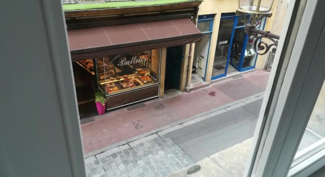Le FOURNIRUE T2, Varaa Hotelli Hotellit Metz pysäköinnillä, Pysäköinti