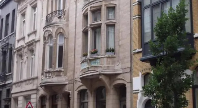Apartments Suites in Antwerp, Забронировать Апартаменты/квартира Антверпен провинция Антверпен, рядом с Станция Антверпен Централь