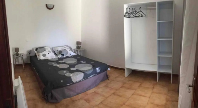 Joli T2 dans villa, Varaa Villa Corte 