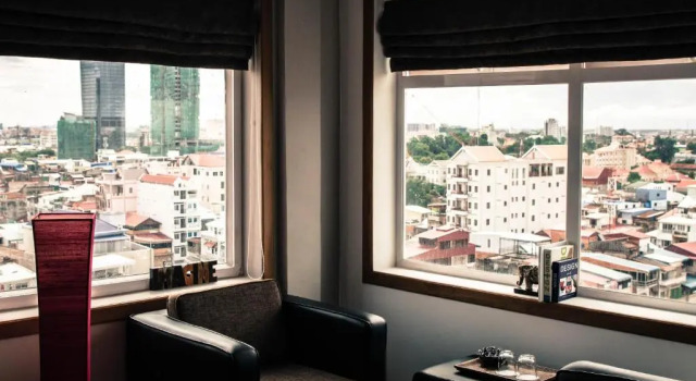 Люкс Point Boutique Hotel