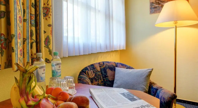 Трёхместный номер Standard Hotel Elbinsel free parking