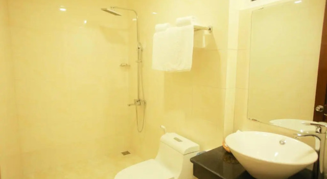 Номер Standard Kingdom Danang Hotel