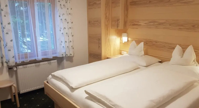 Haus Jehle, Забронировать Гостевой дом Гостевые дома Лех, рядом с Горнолыжный подъемник Шлосскопфбан, Гостевой дом