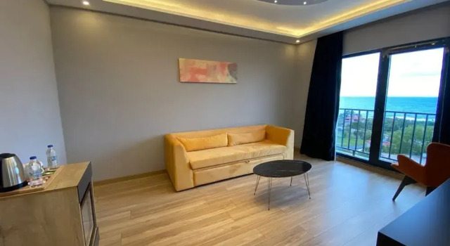Семейный номер Standard Yason Blue Hotel