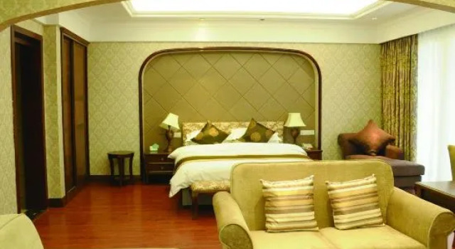 Люкс Deluxe Tianju Caohai Holiday Hotel