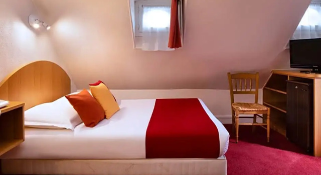Номер Standard Hôtel Londres Saint Honoré