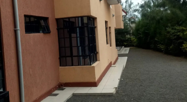 High End Guest House, Rezerwuj Pensjonat Naivasha Nakuru County