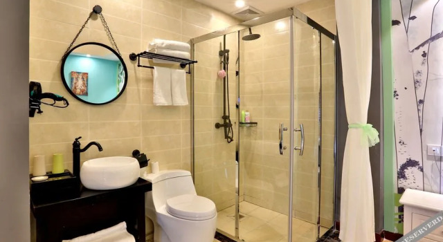 Wuzhen Kalun Hotel