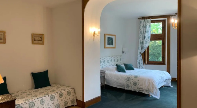 lAbeaupinière, Prenota Bed & breakfast Reboursin Francia