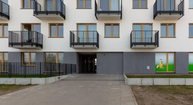 Home Factory Estate Praga Kotsisa by Noclegi Renters, Prenota Appartamento Praga-Północ 