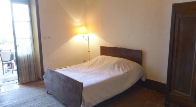 Apartment With one Bedroom in Joyeuse, With Wonderful Mountain View, F, Забронировать Апартаменты/квартира Жуайёз Ardèche, рядом с Le Petit Rocher