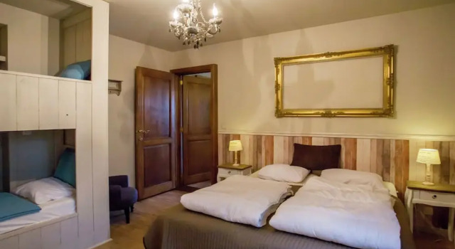 Holiday Home in Alveringem Near Coast, Rezerwuj Dom wakacyjny Hotele w Bruksela z parkingiem, Parking