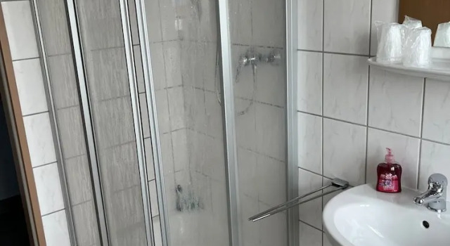 Люкс Restaurant und Pension Alberthafen