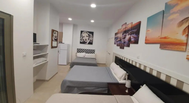 Loft Star The Palmer House, Забронировать Отель Отели Мадрида с парковкой, рядом с Университетская больница Фонда Хименеса Диаса, Парковка