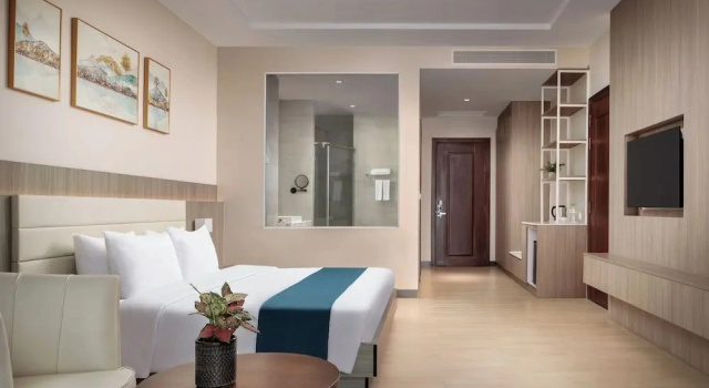 Номер Luxury RIVA Hotel SHV