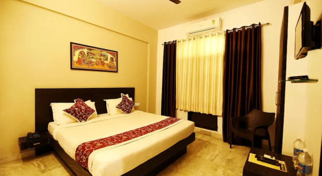 Номер Deluxe Hotel Ace Plaza