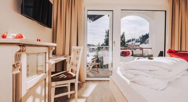 Номер Deluxe Schlosshotel Seewirt