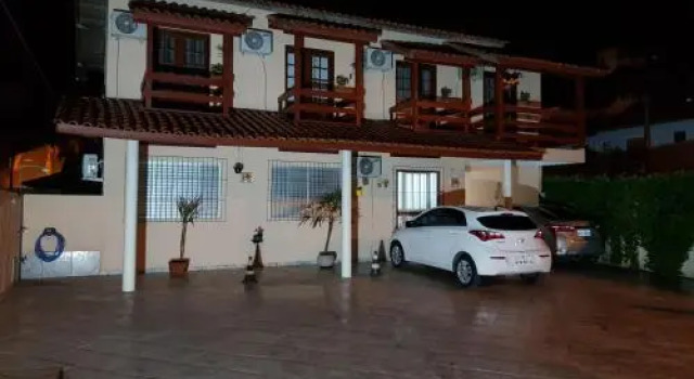 Residencial Tranquilidade Florianopolis, Забронировать Апартаменты/квартира Отели в центре Cachoeira do Bom Jesus, в центре
