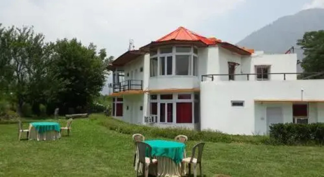 The Tara Villa, Забронировать Вилла Отели штата Химачал-Прадеш с завтраком, Завтраки