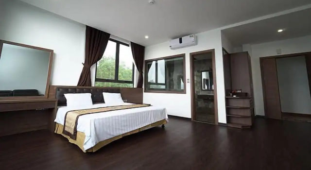 Двухместный семейный номер Standard c 1 комнатой Lakeside Dailai Hotel