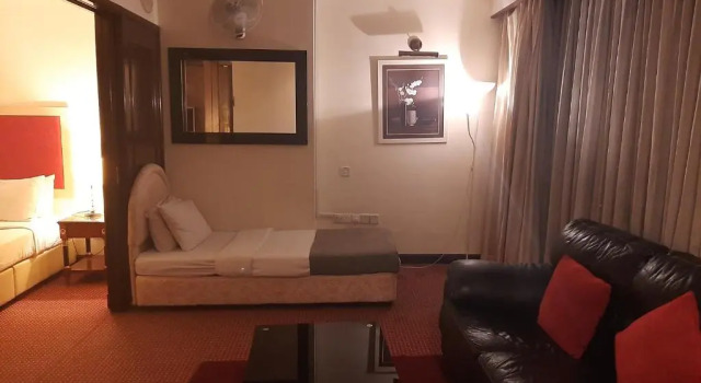 Номер Deluxe General Service suites at Times Square
