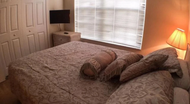Clubhouse 1728 Apartment 4 Bedroom, Забронировать Апартаменты/квартира Отели Lakeland - Winter Haven с парковкой, Парковка