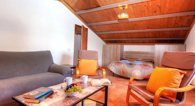 Montverde, Buchen Sie Ferienhaus Villen in Girona, Villa