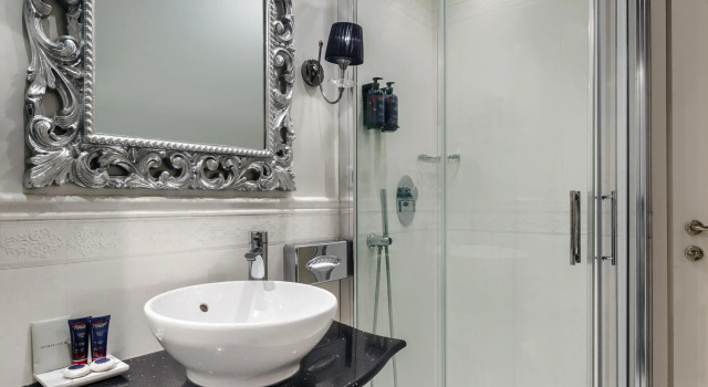 Двухместный номер Standard Hotel Olimpia Venice, BW Signature Collection 3sup
