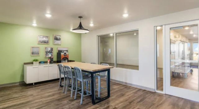 WoodSpring Suites Libertyville - Chicago