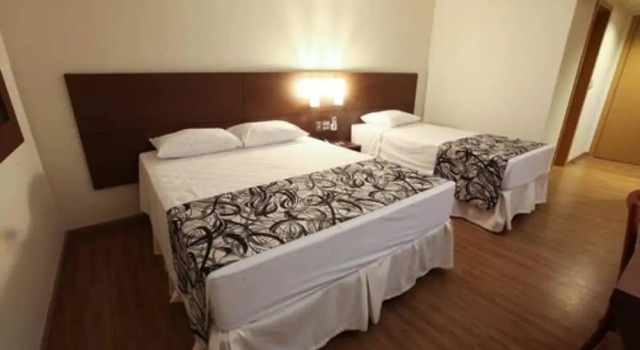 Трёхместный номер Deluxe Hotel Caiuá Cascavel