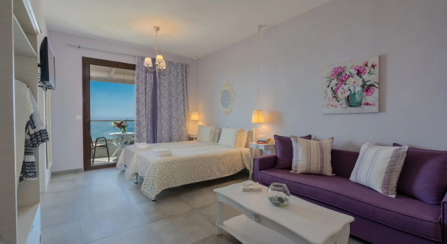 Апартаменты The Village Apartments
