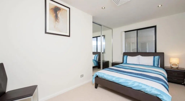 Dolphin Cove, Unit 13/2-6 Government Road