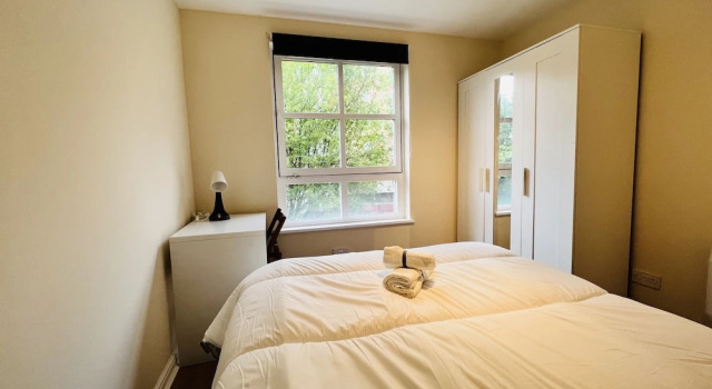 Stunning 2-bed Apartment in Edinburgh Free Parking, Забронировать Апартаменты/квартира Апартаменты Эдинбурга, рядом с Bedlam Paintball, Апартаменты/квартира