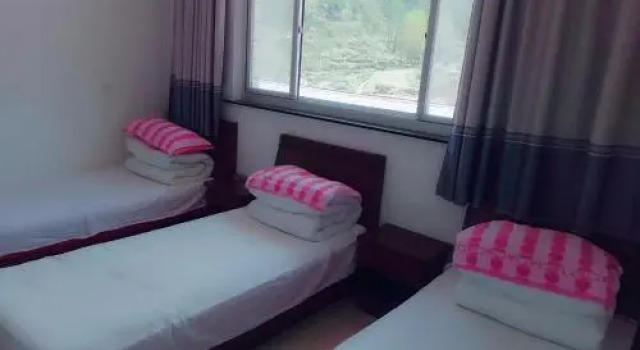 Laiyuan Baishi Mountain Liangcheng Farm Stay, Book Farm Stay Baoding Hebei