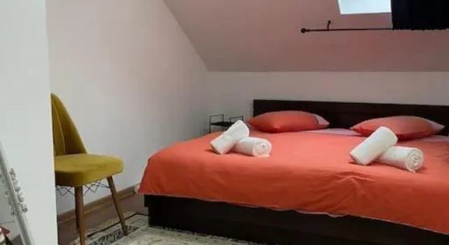 Apartament Apartament la casa