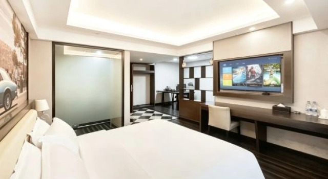 Люкс Deluxe Rongcheng Holiday Hotel  (Shuangliu International Airport Outlet Store)