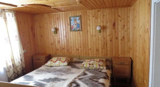 Holiday Home Tihiy Dvor, Prenota Hotel Hotel a Ivano-Frankovsk con parcheggio, Parcheggio