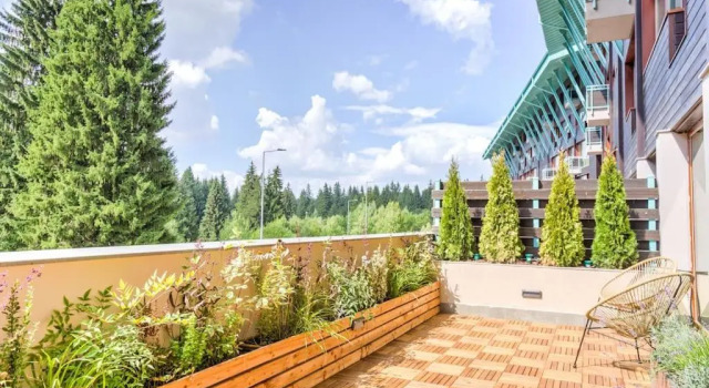 Апартаменты Splendor 3 bedroom flat in Silver Mountain