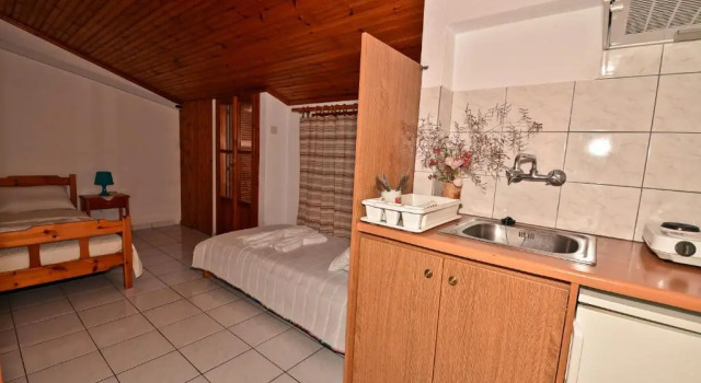 Студия с видом на море Nina Apartments